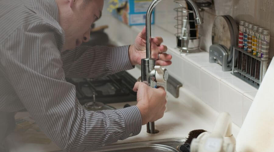 Expert burst pipe repair services in Luning, NV